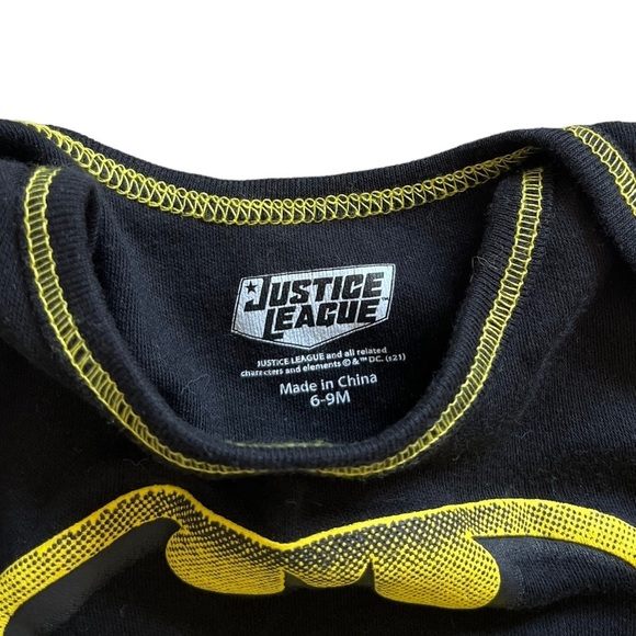 Superman and Batman Baby Bundle | 6-9 Months - Picture 7 of 8